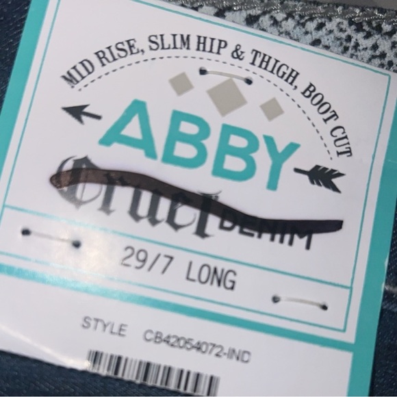 CRUEL GIRL Abby Mid Rise Slim Hip & Thigh Bootcut Denim Jeans | NEW/NWT!!🤠👖🤠 - Picture 5 of 7